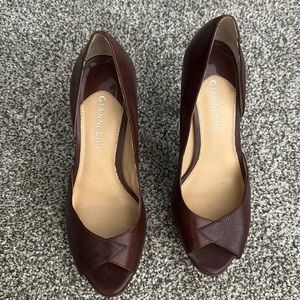 Gianni Bini rustic brown heels